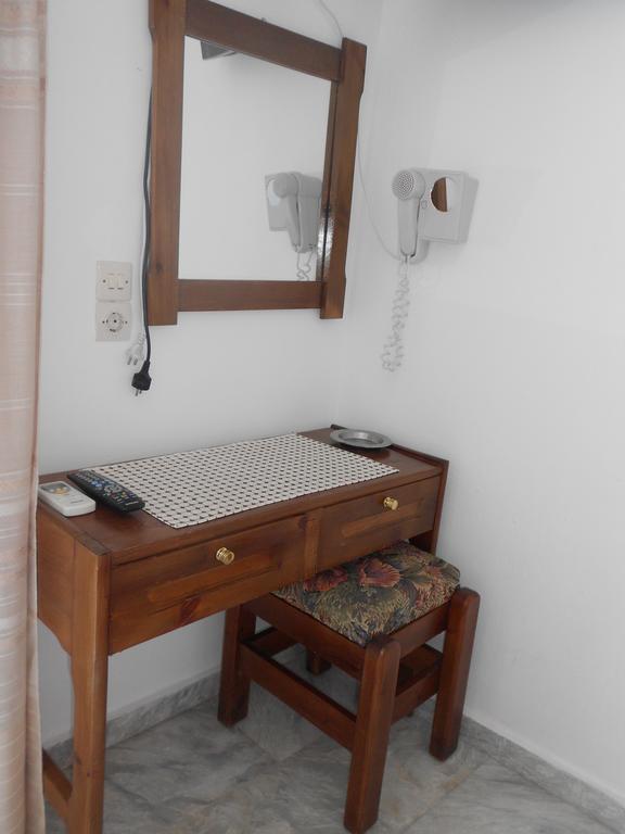 Zorbas Hotel Питагорион Номер фото