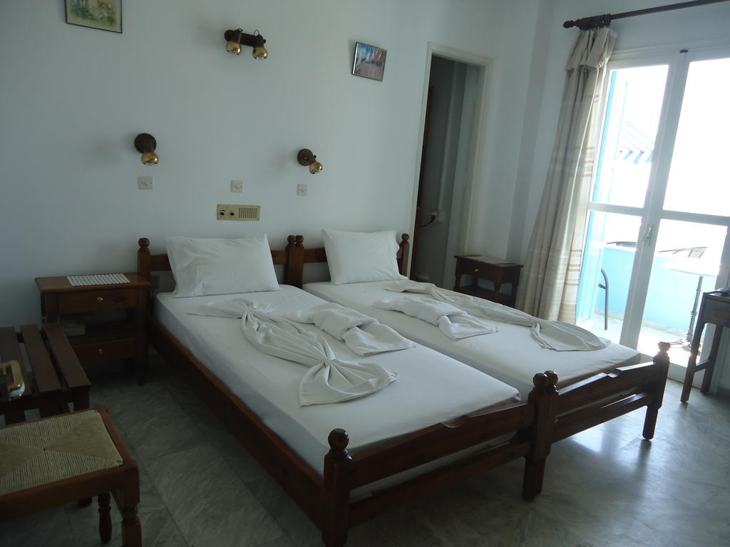 Zorbas Hotel Питагорион Номер фото