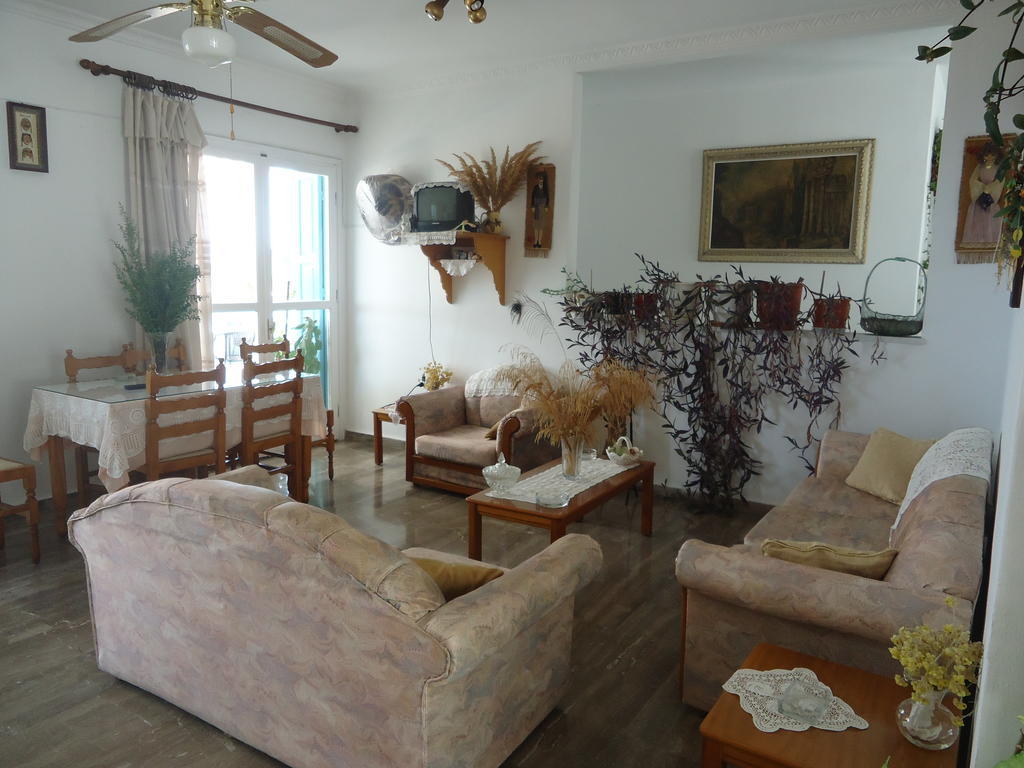 Zorbas Hotel Питагорион Экстерьер фото